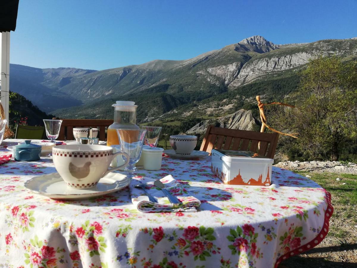 Gaia, Maison D'Hotes Verdon, Vue Feerique Blieux Екстериор снимка